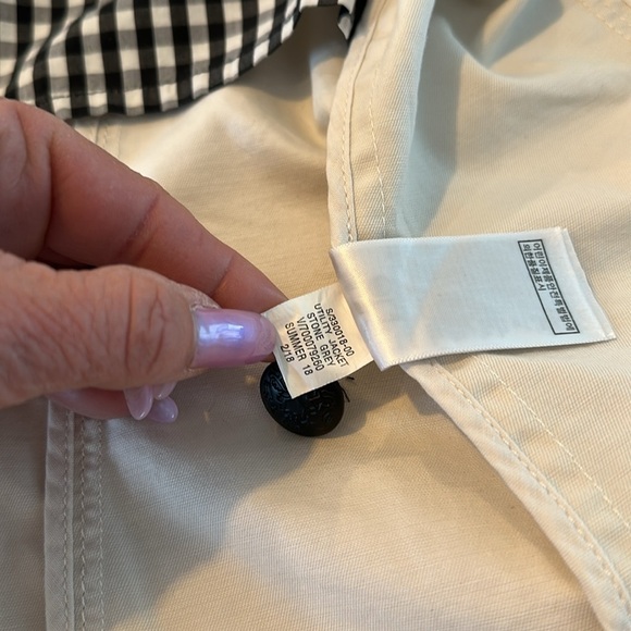 Banana Republic Cream Utility Jacket with Black Details - Picture 6 of 6